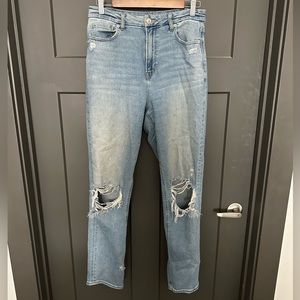 American Eagle Curvy mom jeans